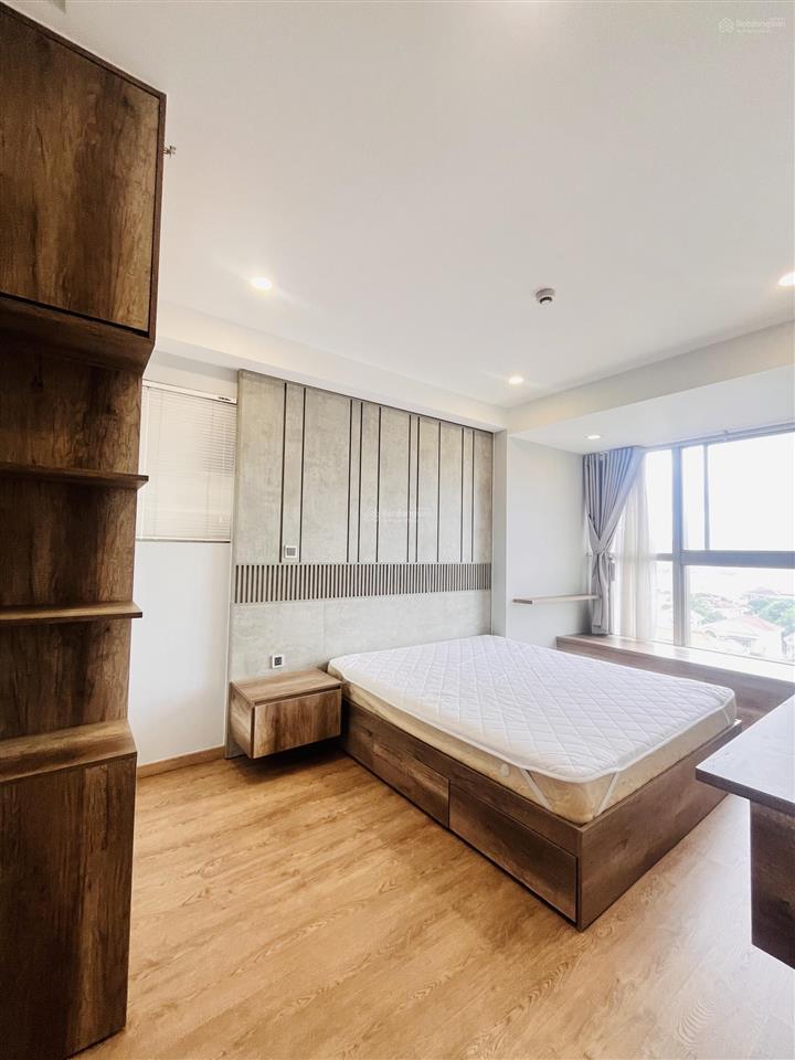 Cho thuê m7 midtown view nhìn sông và view villas view mát nhất, phú mỹ hưng, hcm