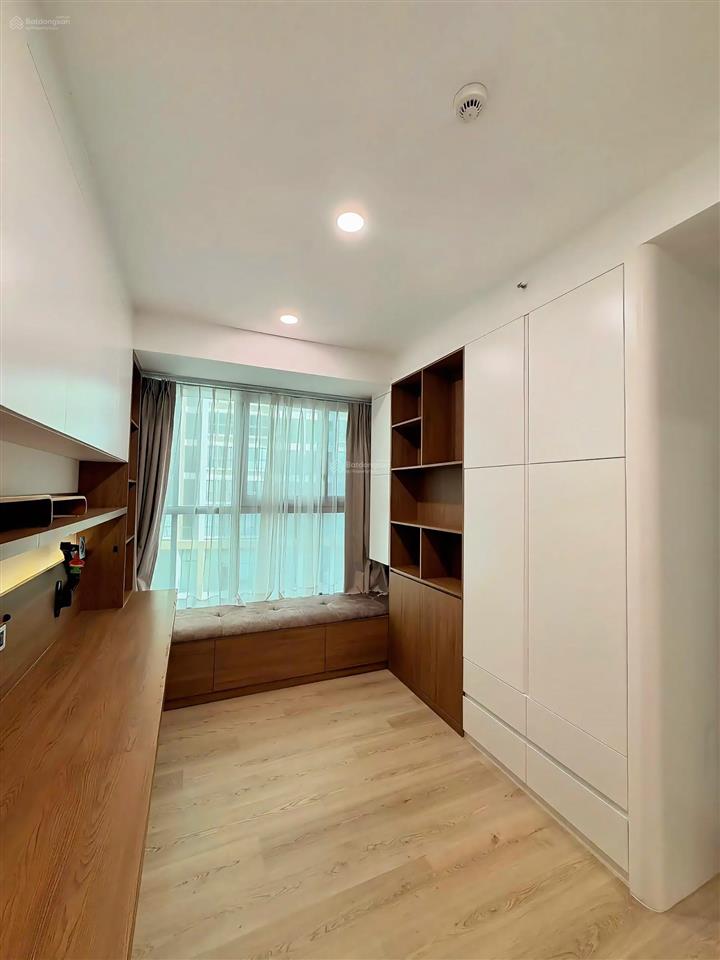 Cho thuê căn hộ midtown 3 phòng ngủ y hình giá 33 triệu/tháng   0909 875 ***