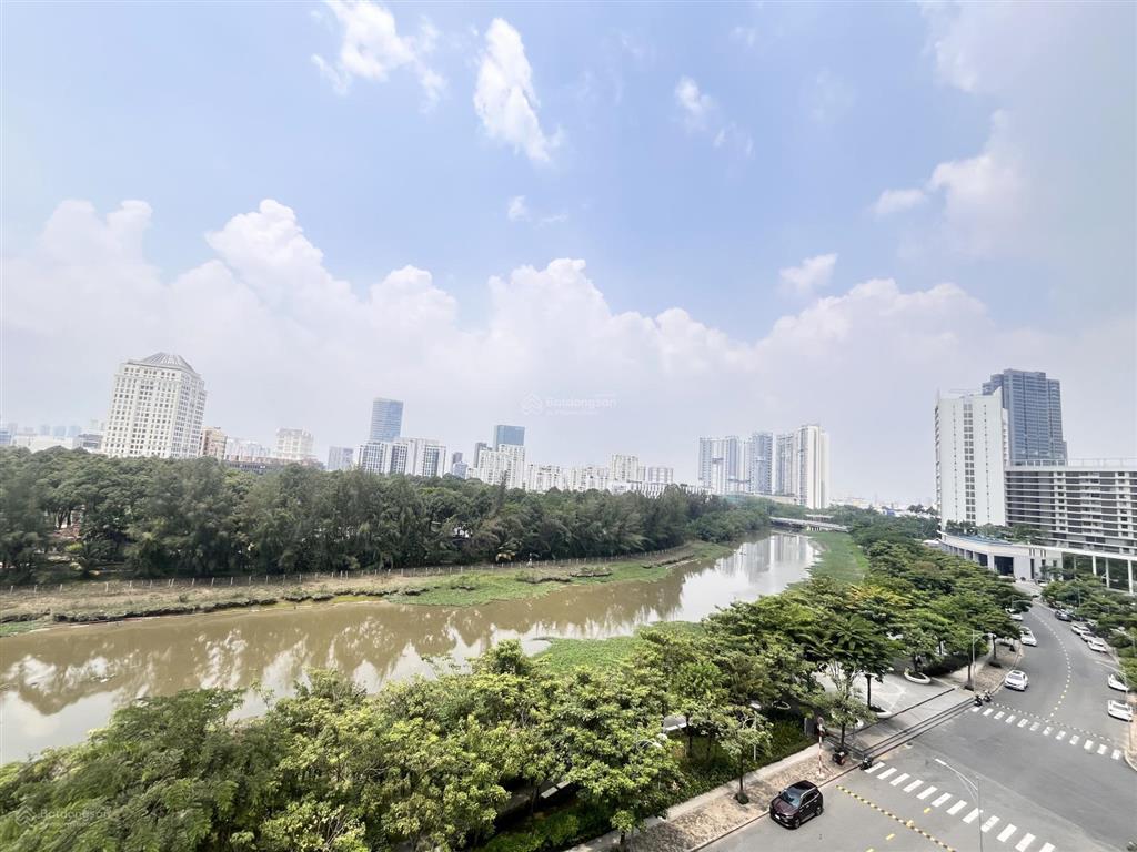 Cho thuê midtown m7 view sông  căn hộ 3 phòng ngủ y hình 40tr/th   0909 875 *** em nga