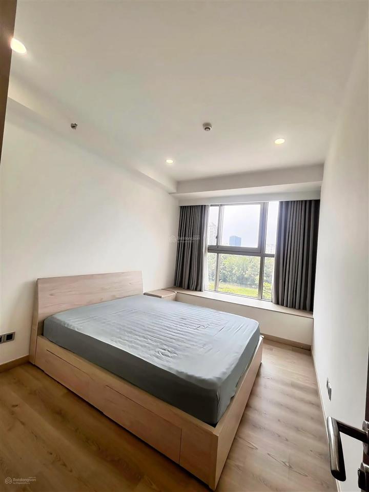 Cho thuê m7 midtown nhà y hình 3pn view sông  0909 875 *** em nga