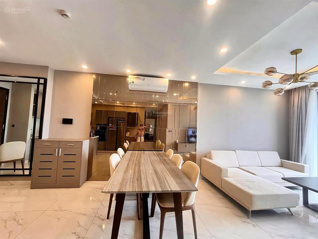 Kẹt tiền ngân hàng chủ cần bán nhanh căn midtown 3pn view sông cực đẹp y hình