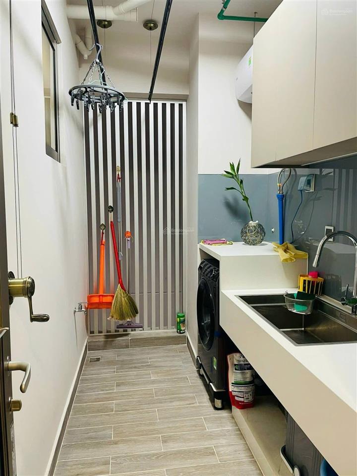 Cho thuê giá tốt midtown m7. pmh. q7 y hình 0909 875 *** ms nga