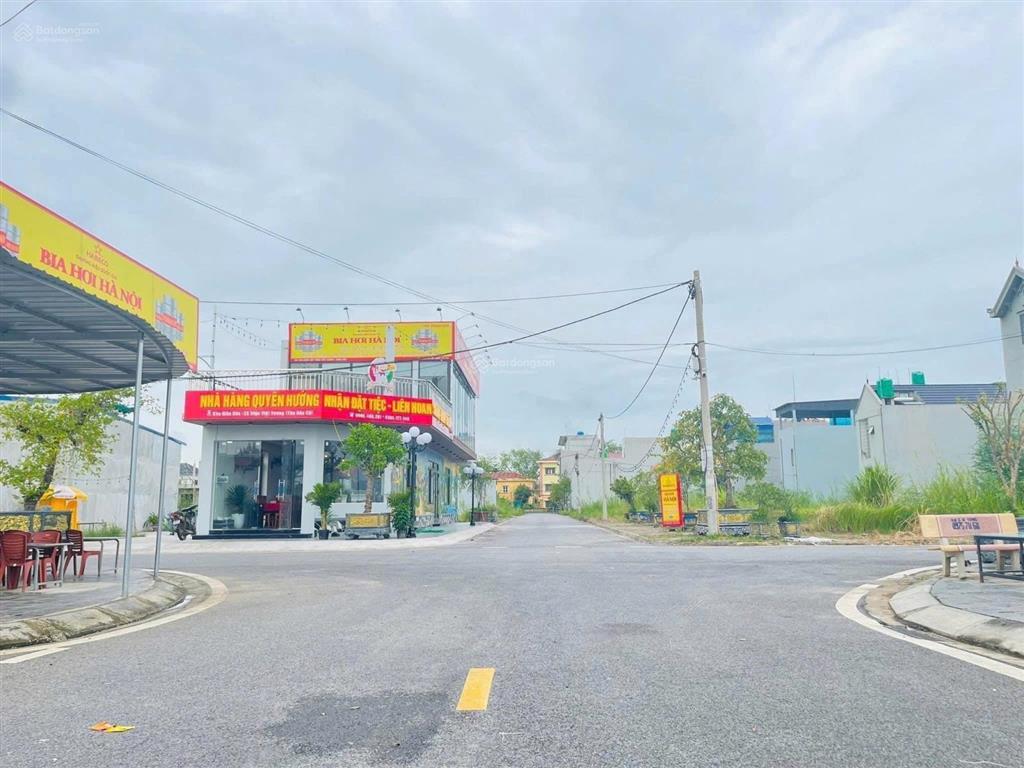 Duy nhất 1 lô góc xẻ khe 100m2 đấu giá tân dân , mặt tiền 25, kinh doanh tốt