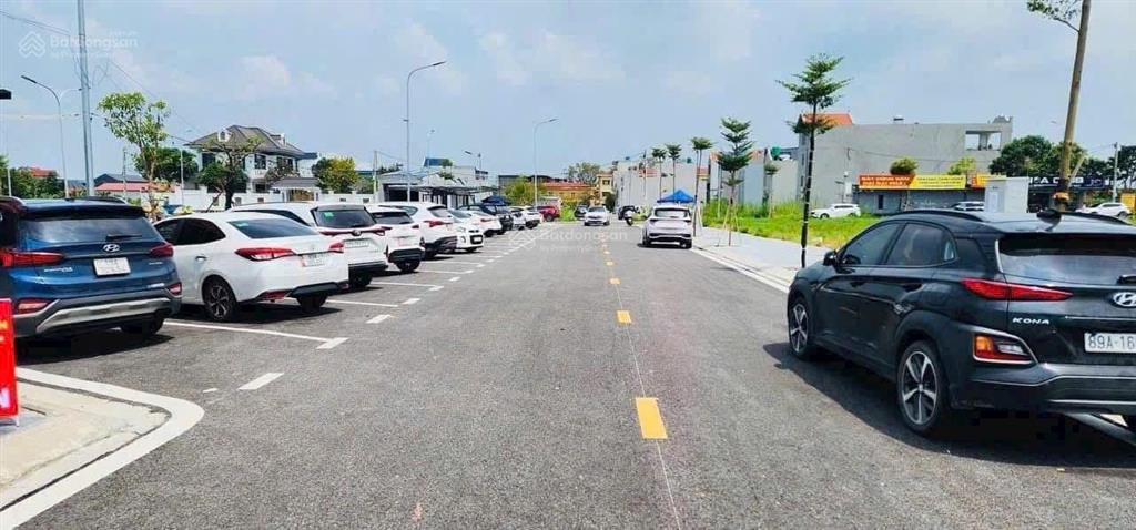 Duy nhất 1 lô góc xẻ khe 100m2 đấu giá tân dân , mặt tiền 25, kinh doanh tốt