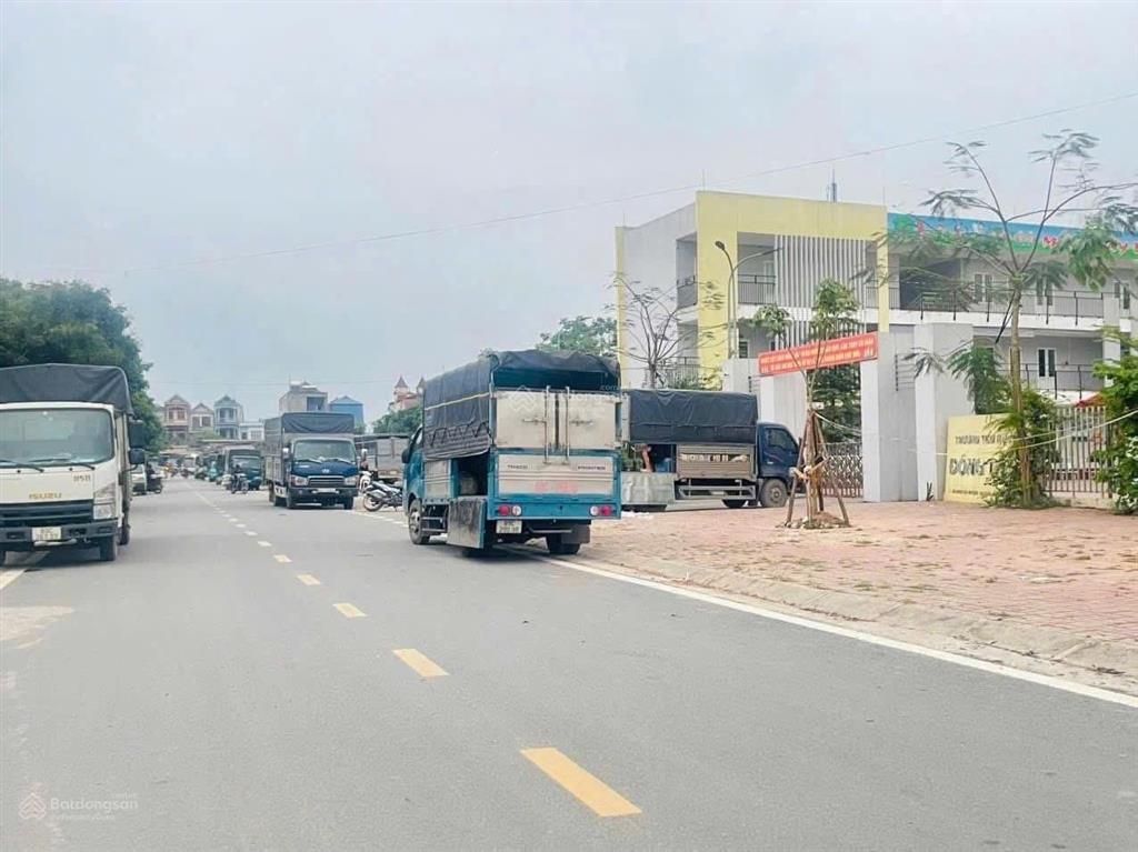 99m2, mặt tiền 9m tại đấu giá đông tảo, hoàn long, hưng yên