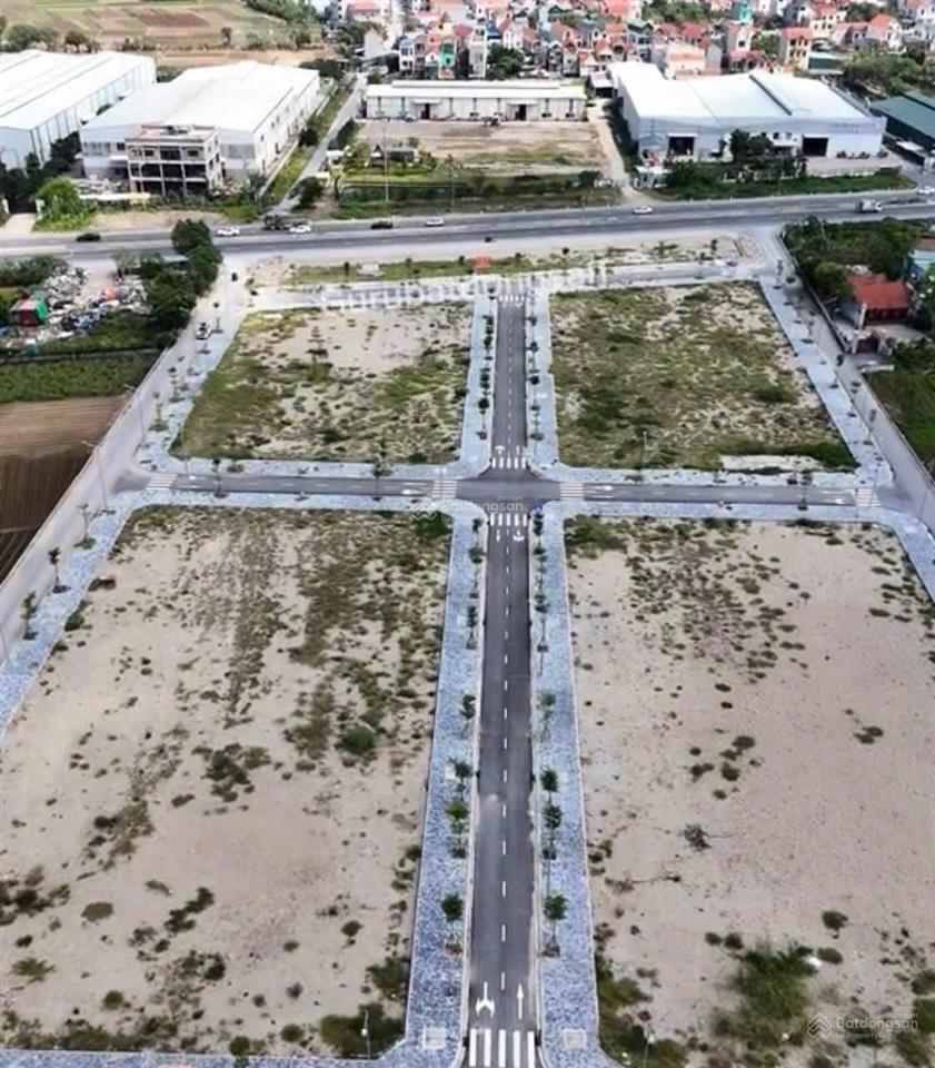 135m2 đấu giá khoá nhu 2 việt yên yên mỹ gần trục chính, ngã 3, mặt sau thoáng, giá cực tốt 4xtr/m2