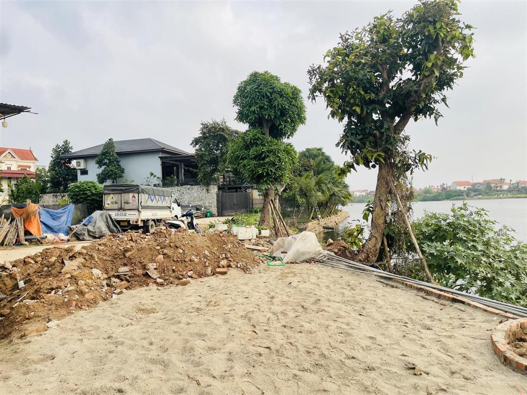 Lô góc 81m² tại phi liệt, liên nghĩa view sông tuyệt đẹp, đường trước đất 5m, 2 ô tô tránh