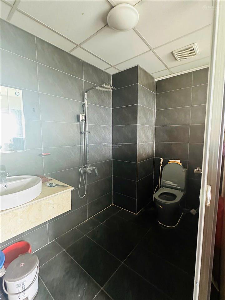 Bán căn hộ ct9a kđt việt hưng, long biên, s 84m2, 3 ngủ 2wc, nội thất liền tường. giá 4,8 tỷ