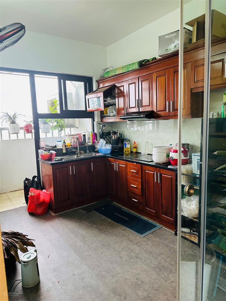 Bán căn hộ ct9a kđt việt hưng, long biên, s 84m2, 3 ngủ 2wc, nội thất liền tường. giá 4,8 tỷ