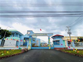 Chủ gửi bán thửa đất xây nhà vườn nghỉ dưỡng, nằm kề bên cụm kcn phước bình 1  2,  0901 336 ***