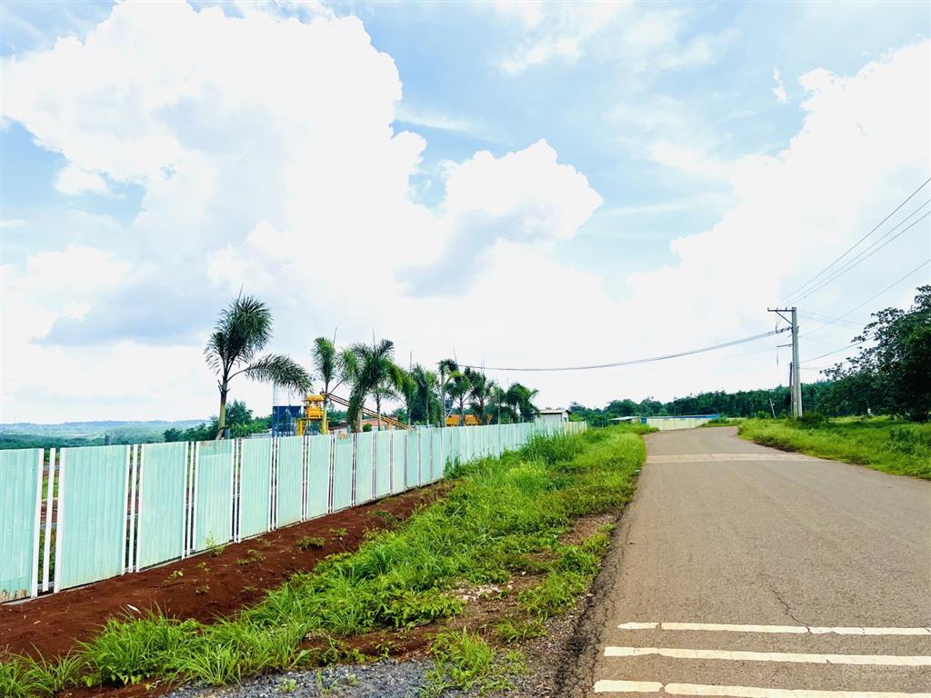 Chủ gửi bán thửa đất mặt tiền đường chính phước bình tặng kèm giấy phép xây dựng nhà xưởng