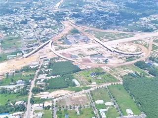 Chủ muốn sang nhượng lại lô đất tại tái định cư tân hiệp nằm sát nút giao cao tốc.  0901 336 ***