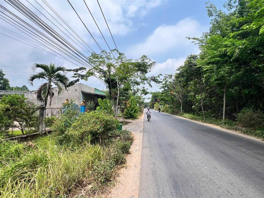 Chủ gửi bán lô đất mặt tiền đường bàu cạn đối diện khu công nghiệp bàu cạn tân hiệp 1000ha