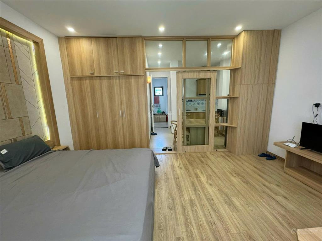 Chính chủ cần cho thuê căn hộ dịch vụ 1 pn 40 m2, full nội thất, tại 26 vạn phúc giá 9,5 triệu