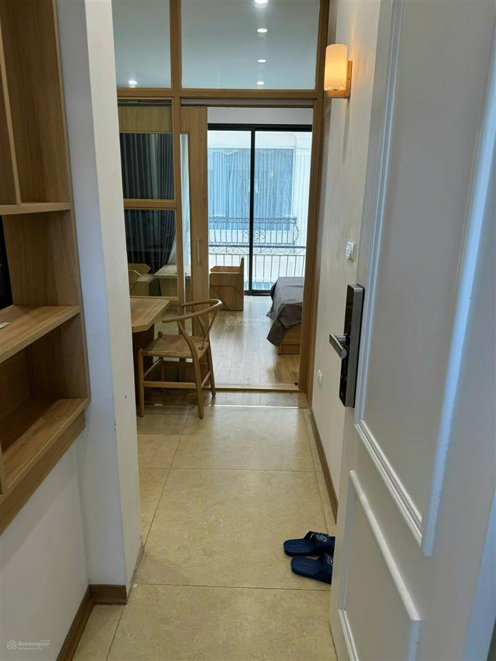 Chính chủ cần cho thuê căn hộ dịch vụ 1 pn 40 m2, full nội thất, tại 26 vạn phúc giá 9,5 triệu
