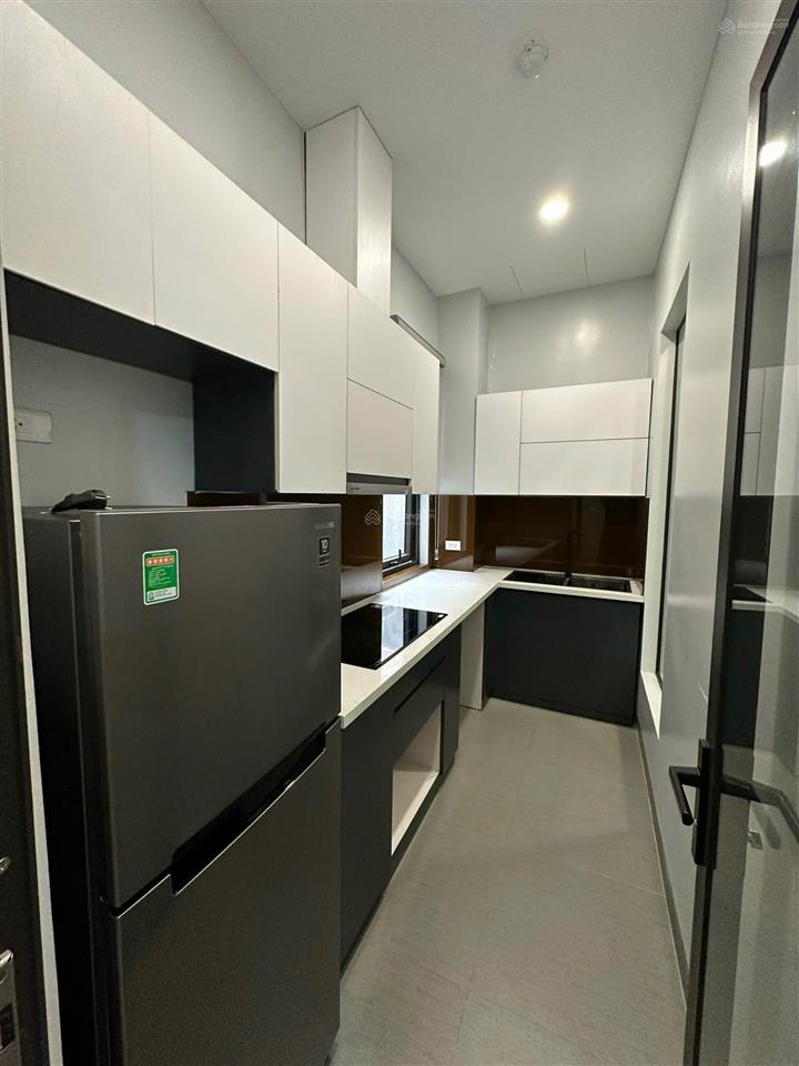Chính chủ cần cho thuê căn hộ dịch vụ 1pn 40m2, full nội thất tại 51 linh lang, giá 10 triệu/tháng