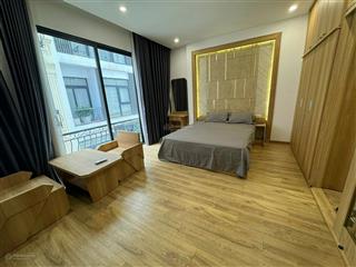 Chính chủ cần cho thuê căn hộ dịch vụ 1 pn 40 m2, full nội thất, tại 26 vạn phúc giá 9,5 triệu