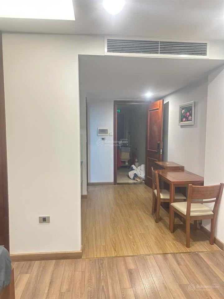 Chính chủ cần cho thuê căn hộ dịch vụ 1pn 35m2, full nội thất tại 12 châu long, giá 9 triệu/tháng