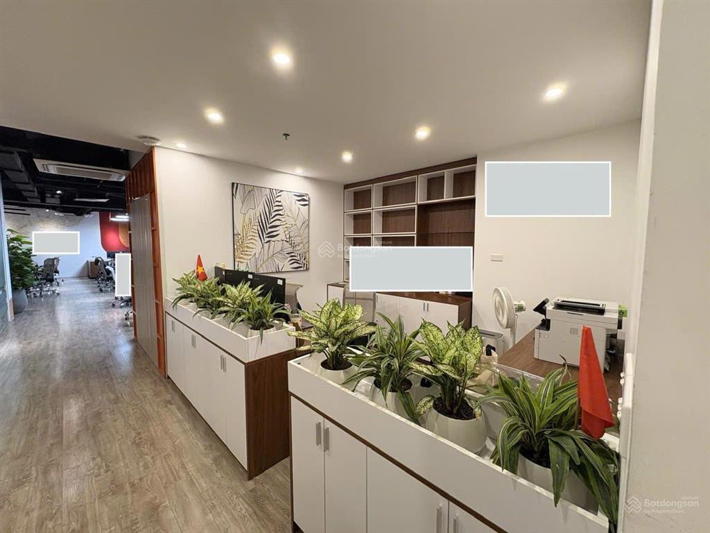 Cho thuê văn phòng 255m2 tại khu đô thị ngoại giao đoàn view thoáng đẹp, giá ưu đãi.  0983 492 ***