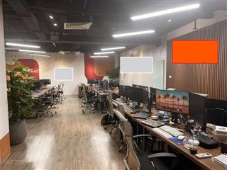 Cho thuê văn phòng 255m2 tại khu đô thị ngoại giao đoàn view thoáng đẹp, giá ưu đãi.  0983 492 ***