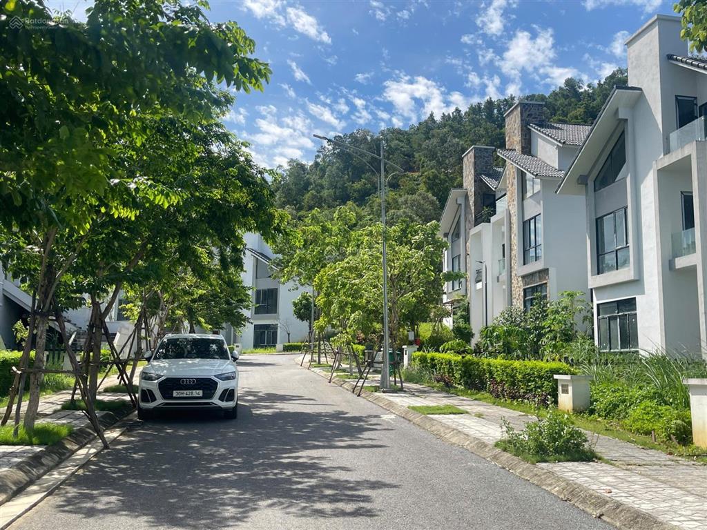 Bán biệt thự đẹp tại khu c, xanh villas, 19,5 tỷ, 264m2, bao phí sang tên 5%!