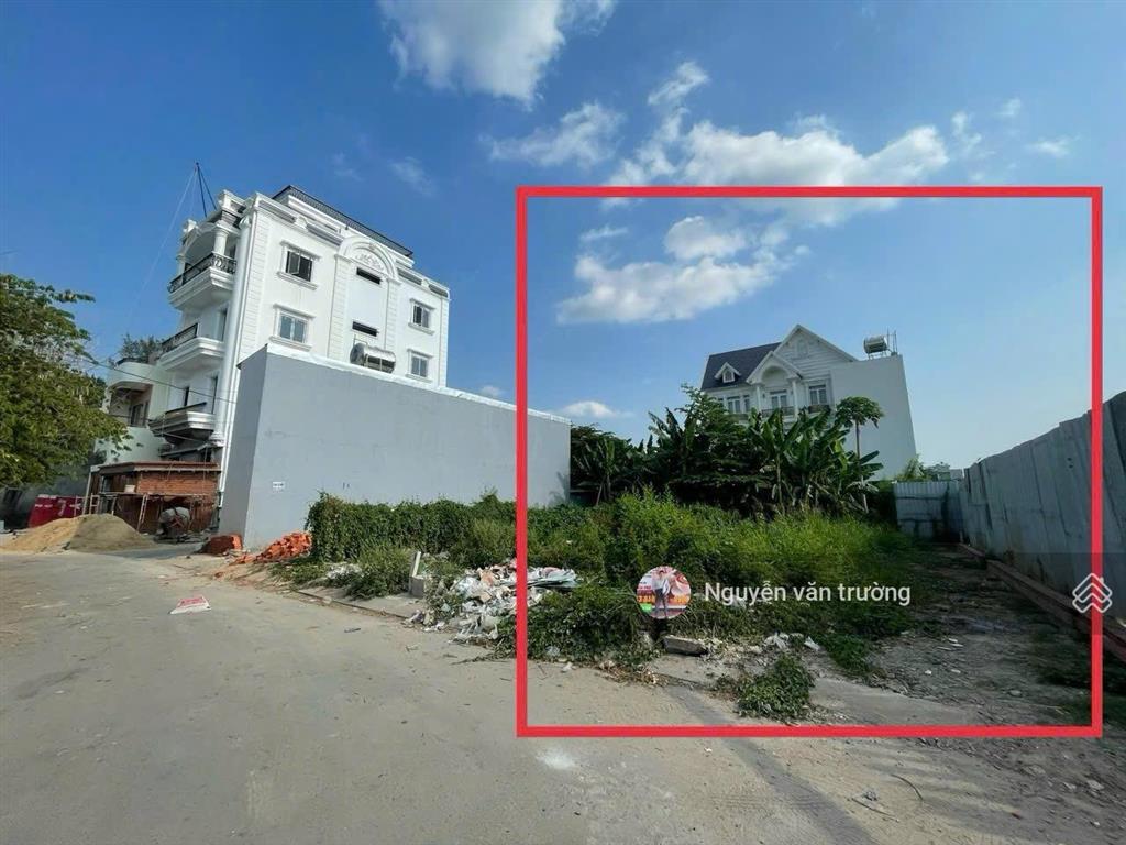 Bán đất mặt tiền hẻm 94 vườn lài vào 1 sẹc gần cầu giá tốt