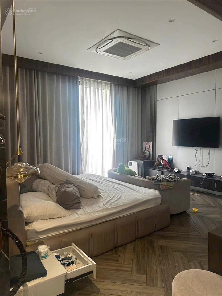 Bán nhà hẻm vườn lài 1 trệt 1 lửng 3 lầu gần cầu vườn lài