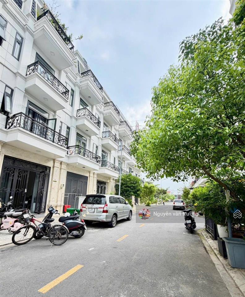 Bán nhà 1 trệt 3 lầu hẻm đường võ thị liễu, an phú đông, giá rẻ