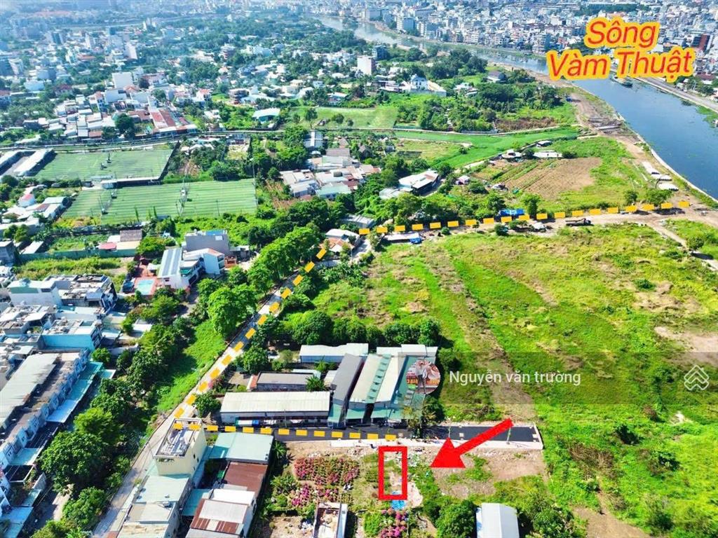 Bán đất hẻm 154 vườn lài gần sông vàm thuật về cầu sắt hơn 1km