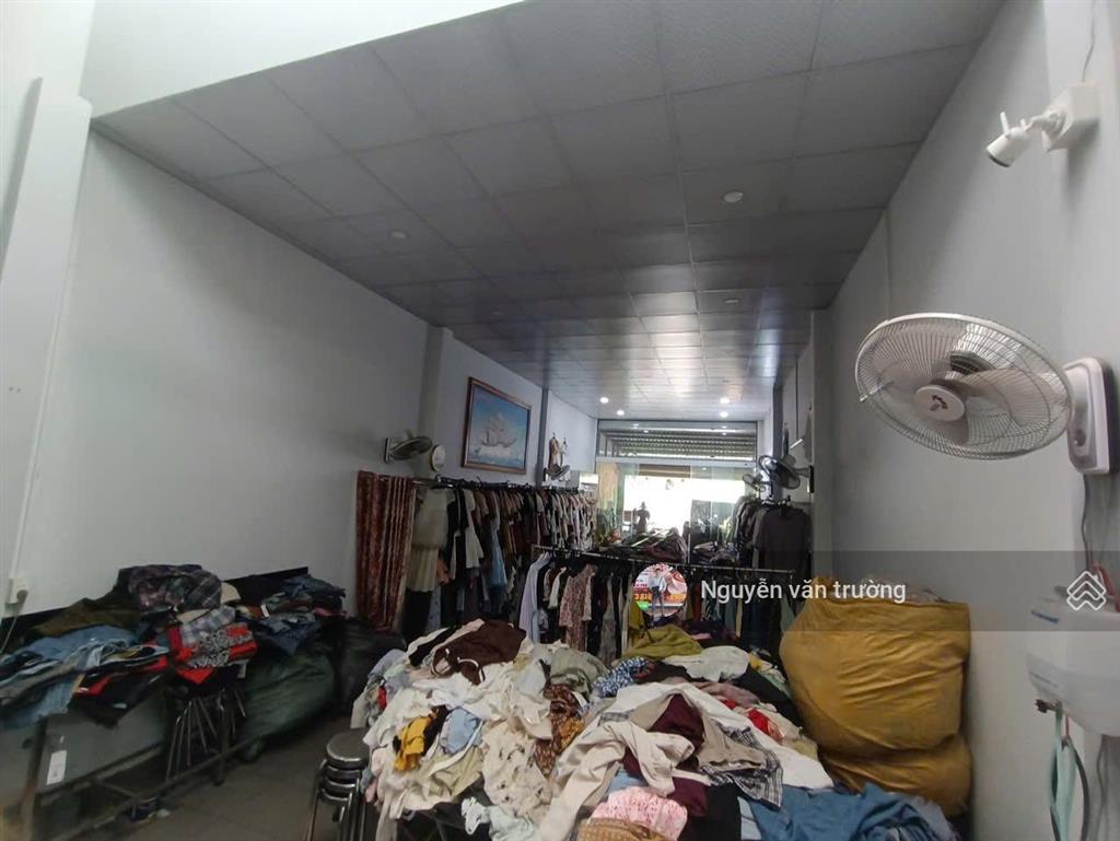 Bán nhà mặt tiền đường vườn lài ngay ngã tư chợ vườn lài, nhà 2 tầng