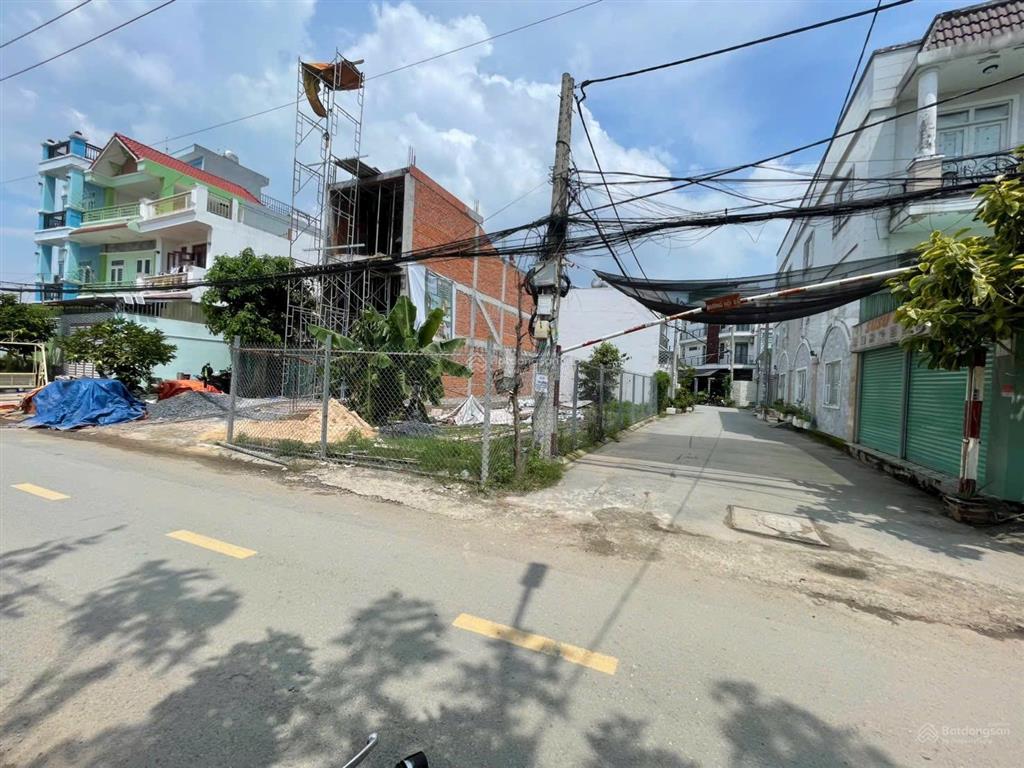 Bán lô góc 2 mặt tiền hẻm 140 vườn lài đối diện trường mầm non don ca8 giá tốt