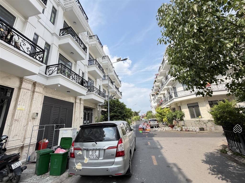 Bán nhà phố 3 lầu khu võ thị liễu, an phú đông