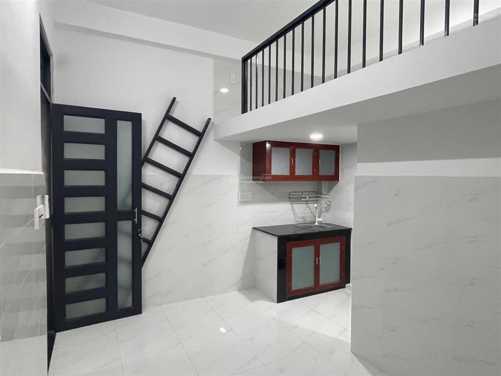 Bán căn hộ dịch vụ dòng tiền 1,260 tỷ/năm hẻm đường vườn lài, 1 lửng 4 lầu 1 tum