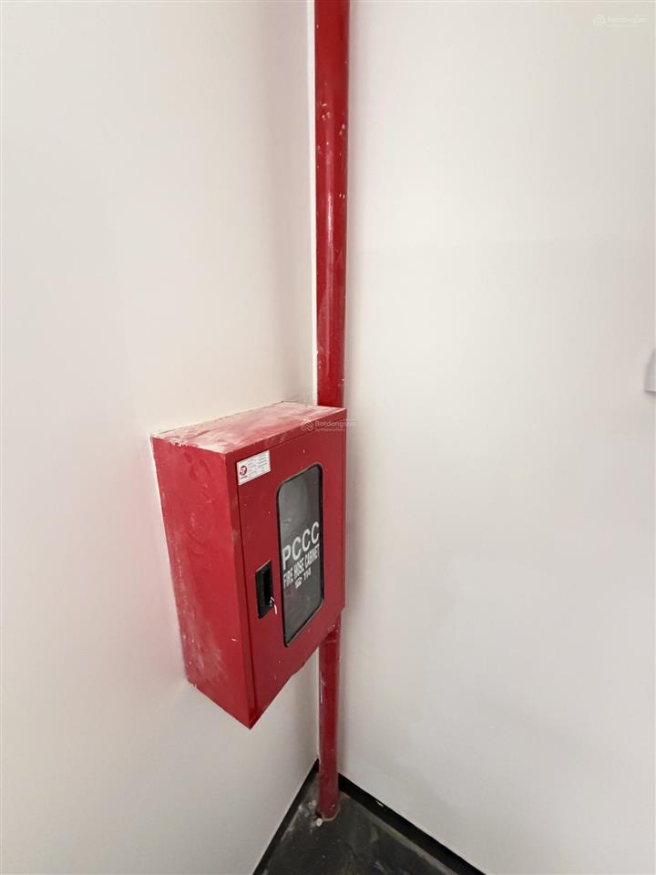 Bán căn hộ dịch vụ dòng tiền 1,260 tỷ/năm hẻm đường vườn lài, 1 lửng 4 lầu 1 tum