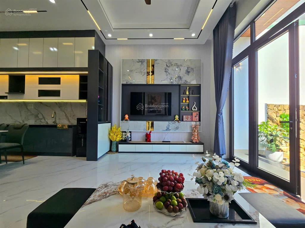 Bán nhà 3 tầng 3 mê cực đẹp hòa minh liên chiểu, vị trí quá tiện để an cư lâu dài