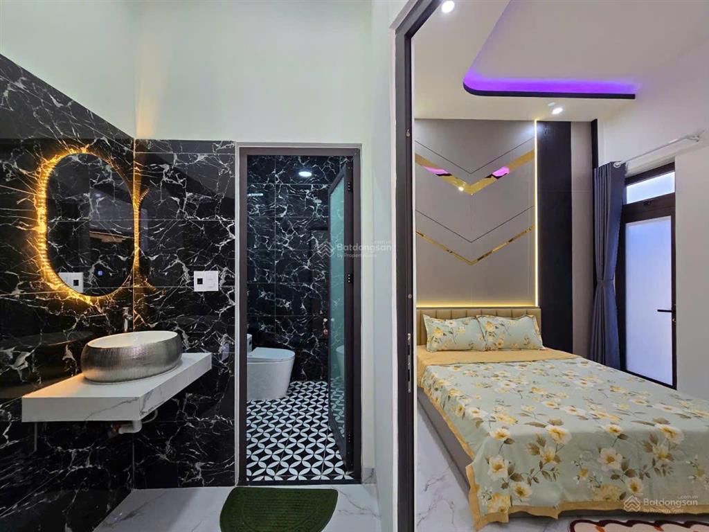 Bán nhà 3 tầng 3 mê cực đẹp hòa minh liên chiểu, vị trí quá tiện để an cư lâu dài