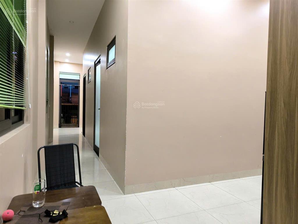 Cho thuê nhà 2 tầng mặt tiền nguyễn công hoan, gần bến xe trung tâm, phù hợp ở kết hợp kinh doanh