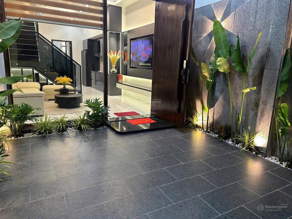 Bán nhà 3 tầng kiệt đồng kè, ngay chợ hòa khánh, phù hợp ở kết hợp kinh doanh, nội thất đầy đủ