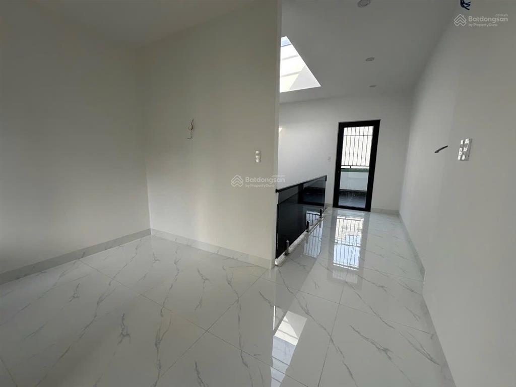 Bán nhà 3 tầng kiệt đồng kè, ngay chợ hòa khánh, phù hợp ở kết hợp kinh doanh, nội thất đầy đủ