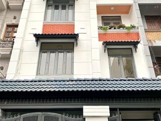 Cho thuê mặt bằng trệt, dt 6,5m x 15m, khu sân bay, hợp làm vp cty nhỏ hay quán cafe vp nhỏ xinh