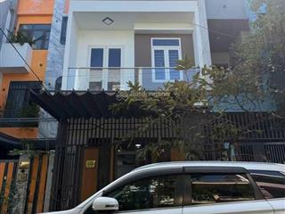 Bán nhà 2 tầng đúc mt hoà minh 7 để lại toàn bộ nội thất, nằm sát đường hoà minh 5, cách biển 200m
