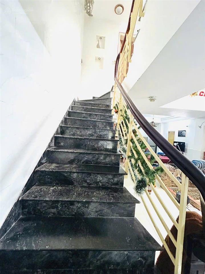 Bán nhà 2,5 tầng kiệt 96 điện biên phủ thông 251 thái thị bôi