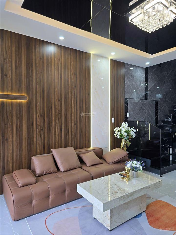 Bán căn nhà mới full nội thất mt hồ tùng mậu