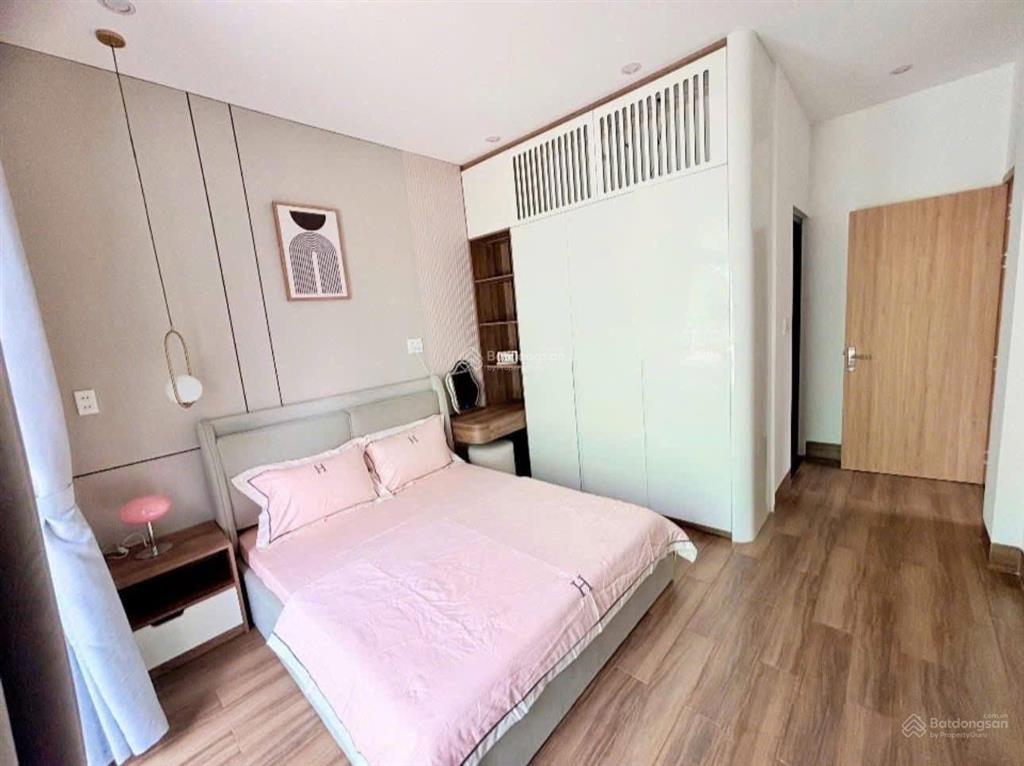 Bán nhà kiệt full nội thất 140 nguyễn chánh