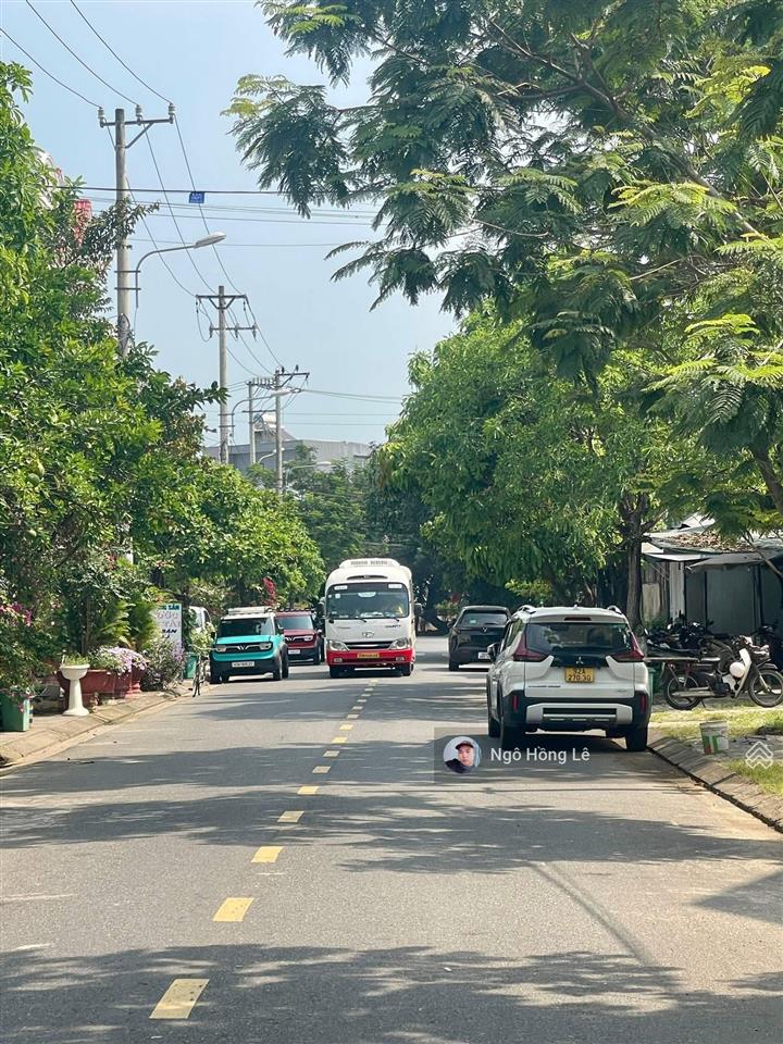 Bán lô đất đường 7m5 hoà phú 9