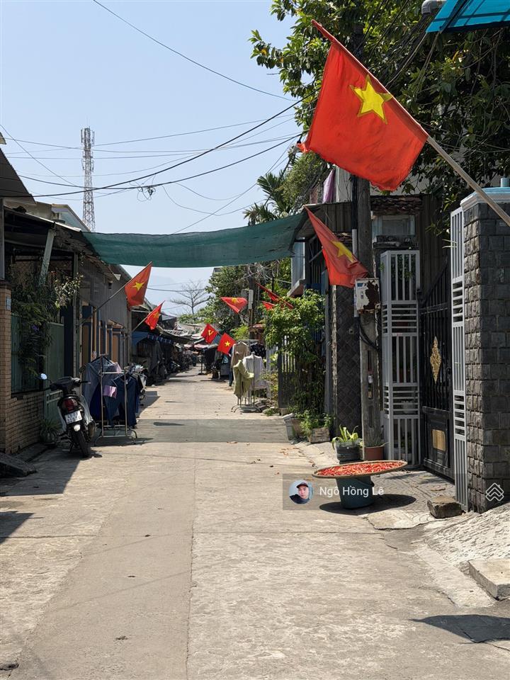 Bán căn nhà c4 kiệt nguyễn phước chu, thông biển, nằm sau ubnd phường hải vân