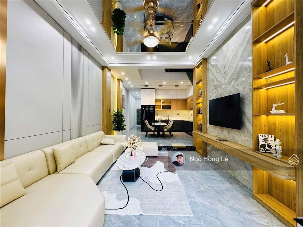 Bán siêu phẩm 3 tầng mt phú xuân 5
