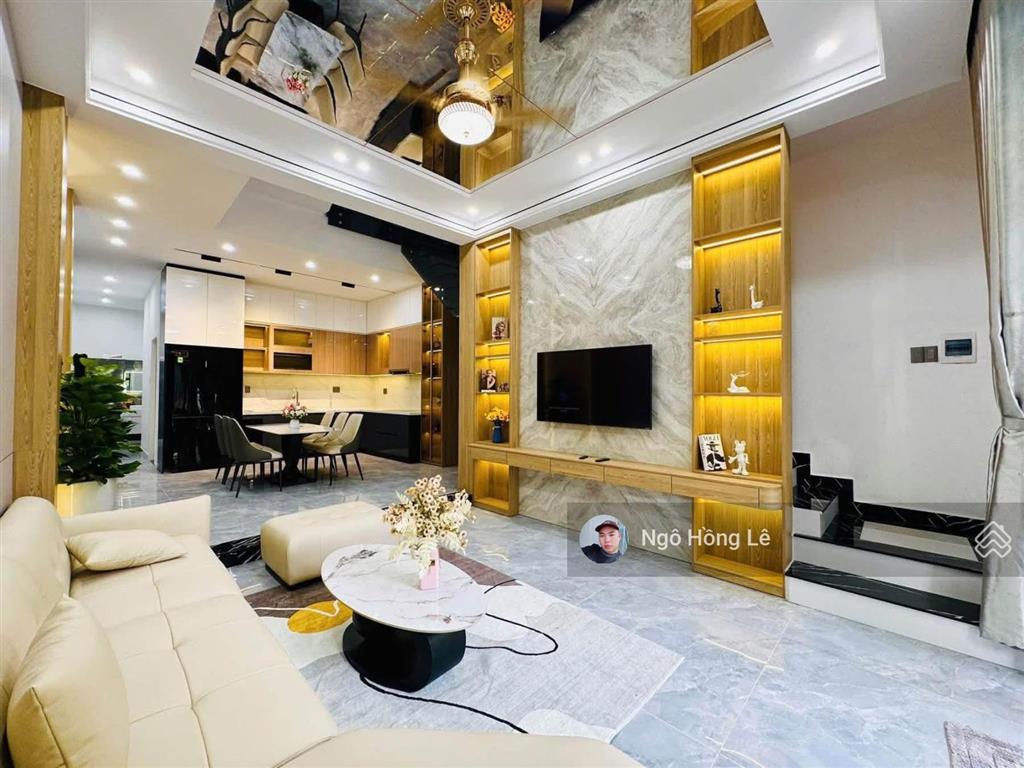 Bán siêu phẩm 3 tầng mt phú xuân 5