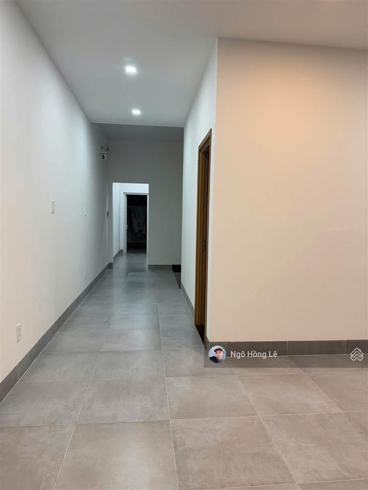 Chủ đi mỹ cần bán nhanh căn nhà 3 tầng đường bàu làng 3, thanh khê view hồ