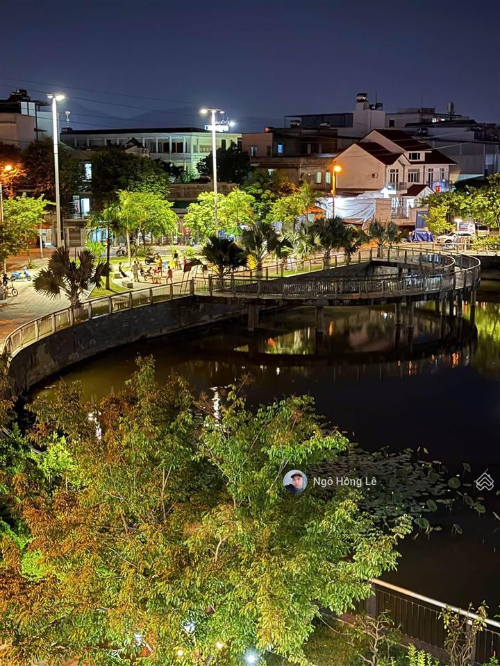 Chủ đi mỹ cần bán nhanh căn nhà 3 tầng đường bàu làng 3, thanh khê view hồ